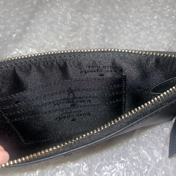 Kate Spade Wristlet - Picture 4 of 6